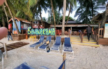 Roatan Henry tour9