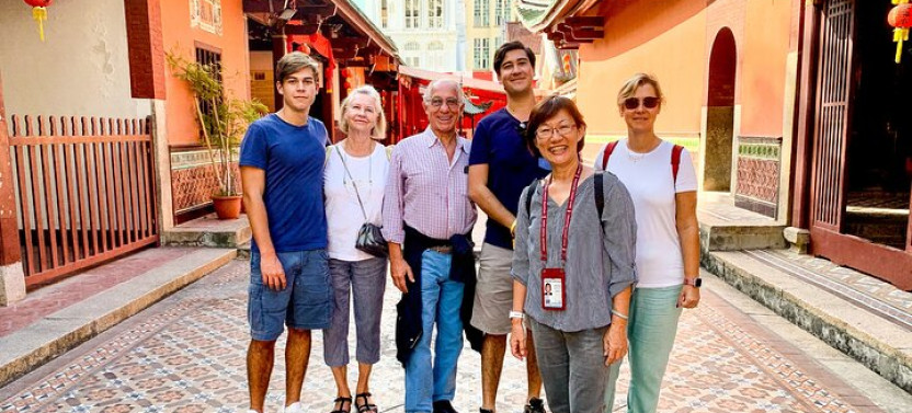 Private and Personalized Singapore Family Tour By Local Guide