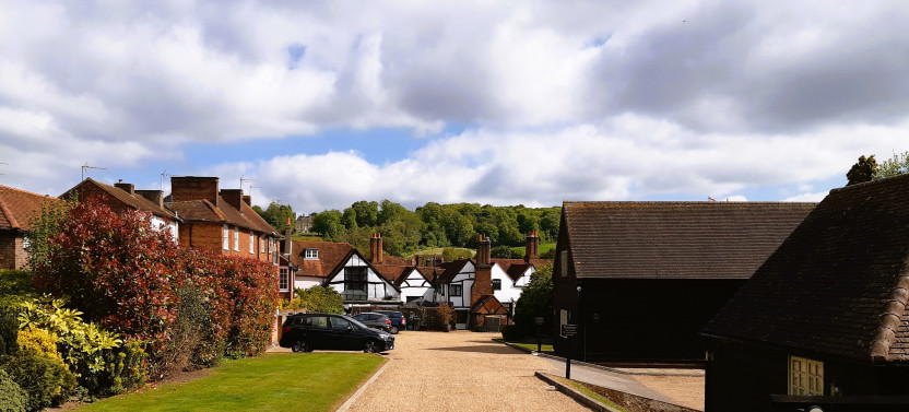Private English Countryside Tour from London - Hotel Pickup