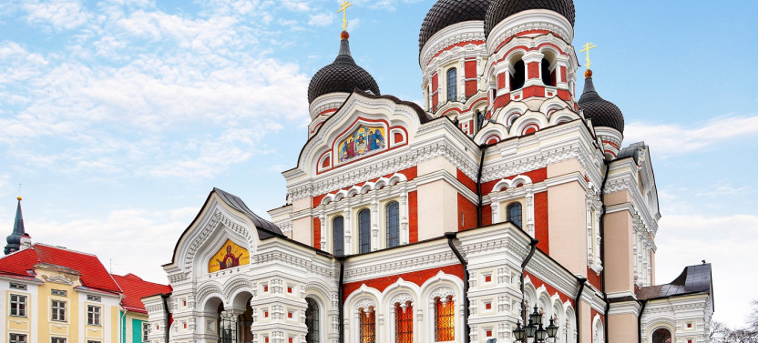 Exclusive Tallinn Small-Group Shore Excursion for Cruise Ships