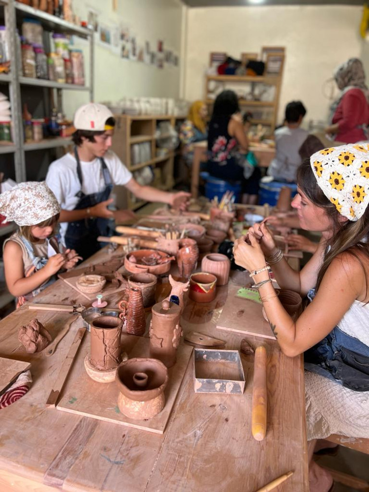 Guided Pottery Workshop In Marrakech With Moroccan Tea