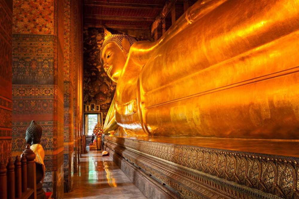 Bangkok's Reclining Buddha (Wat Pho) Self Guided Audio Tour