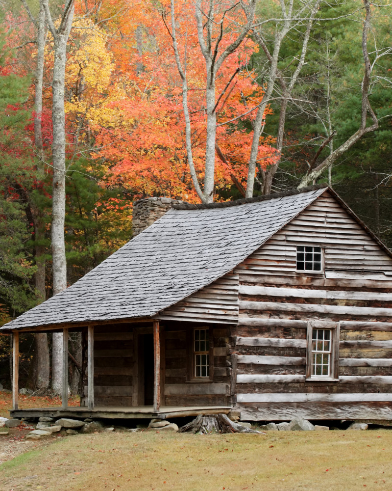 Cades Cove Sightseeing Self-Guided Driving Audio Tour