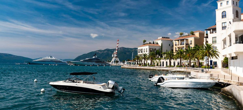 Full Day Best of Montenegro Kotor & Tivat Tour from Dubrovnik
