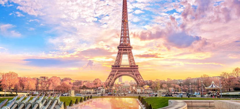 Best of Paris: Seine River Cruise & Packed Lunch from Le Havre