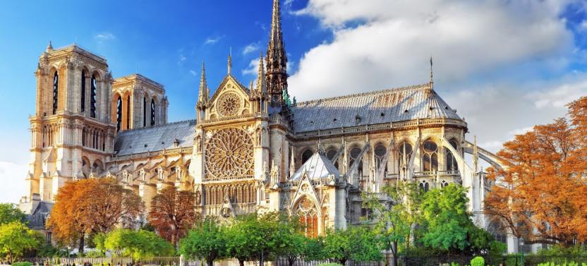 Best of Paris: Seine River Cruise & Packed Lunch from Le Havre