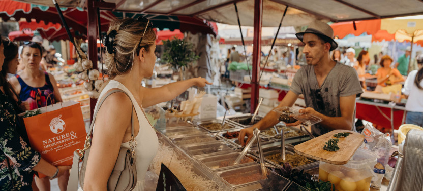 Aix en Provence Food Tour - Eat, Learn and have fun with a Local