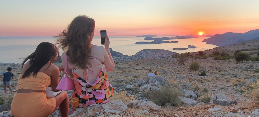 Private Dubrovnik City Sunset Tour with Glass of Wine