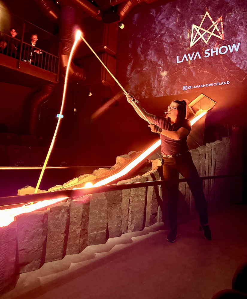 Group Package: Lava Show & FlyOver Iceland