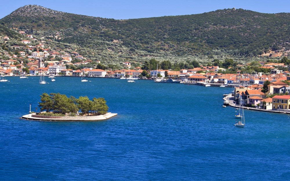 Ithaca Cruise With Bus Transfer To The Port