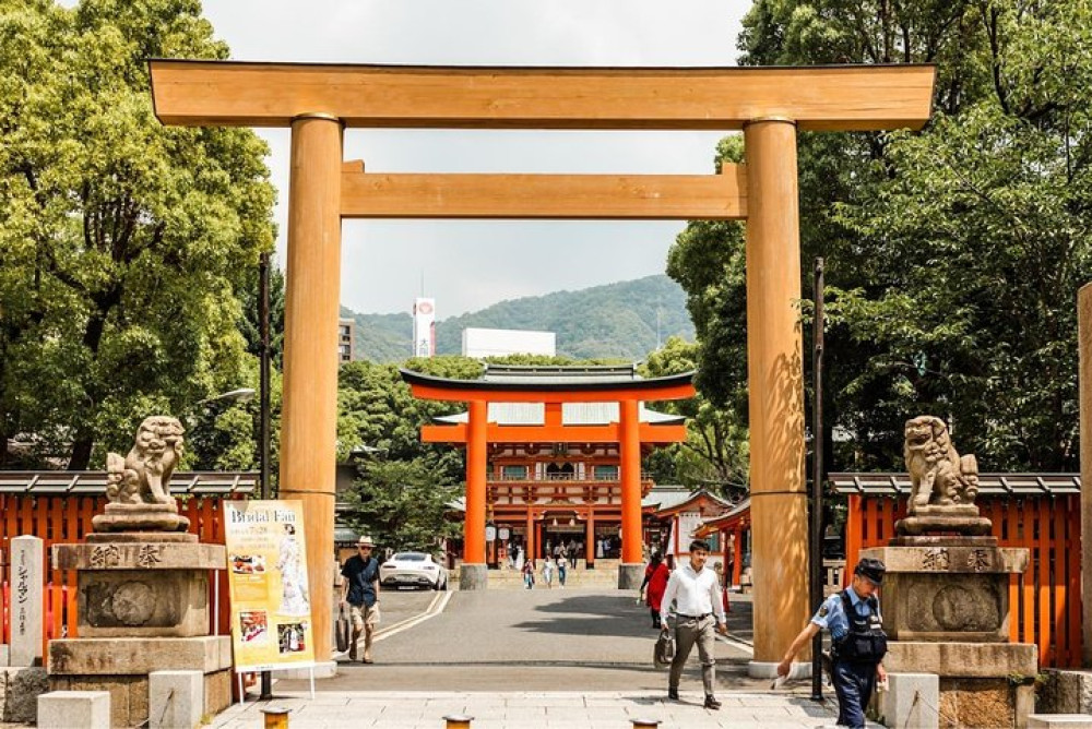 Personalized Private Tour Guide in Kobe With A Local: Kickstart Your Trip