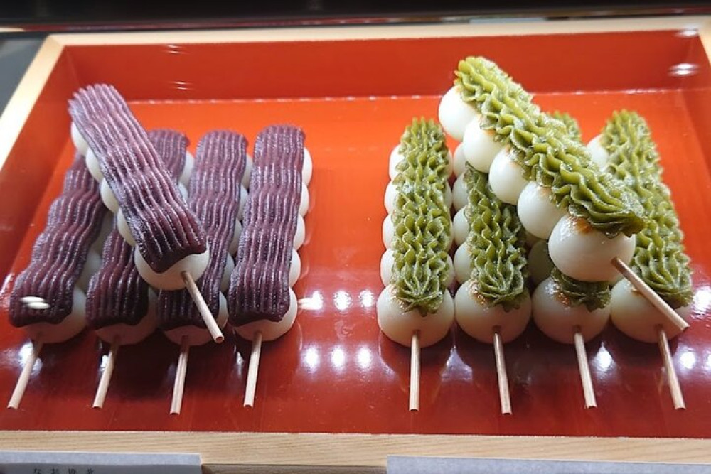 Fushimi District History, Food & Sake Culture Walking Tour in Kyoto
