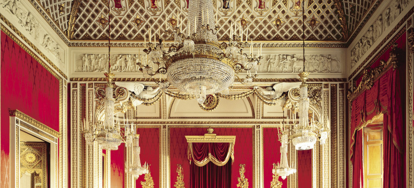 Buckingham Palace & Royal Walking Tour