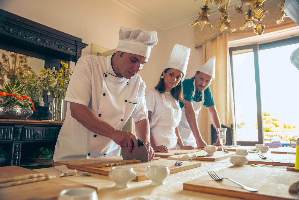 Catania Market Tour & Cooking Class in a Historic Home with Francesco
