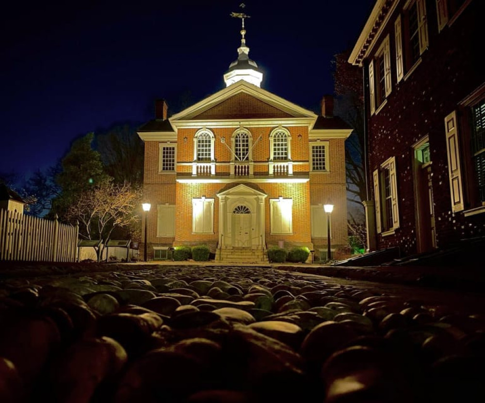 Ghosts Of Philly: Small Group Walking Tour at Night