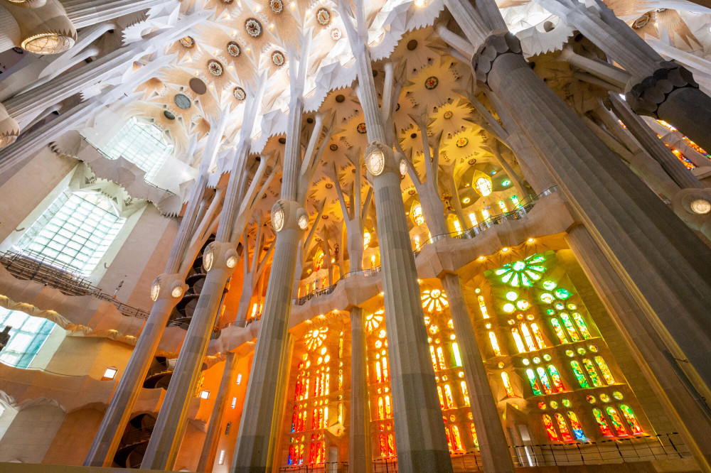 Sagrada Familia Guided Tour with Optional Towers Access - Barcelona ...