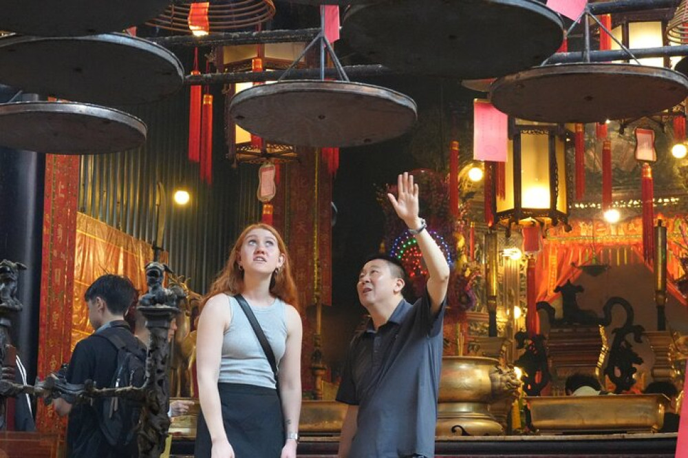 Private & Personalized Hong Kong Intro Tour With A Local