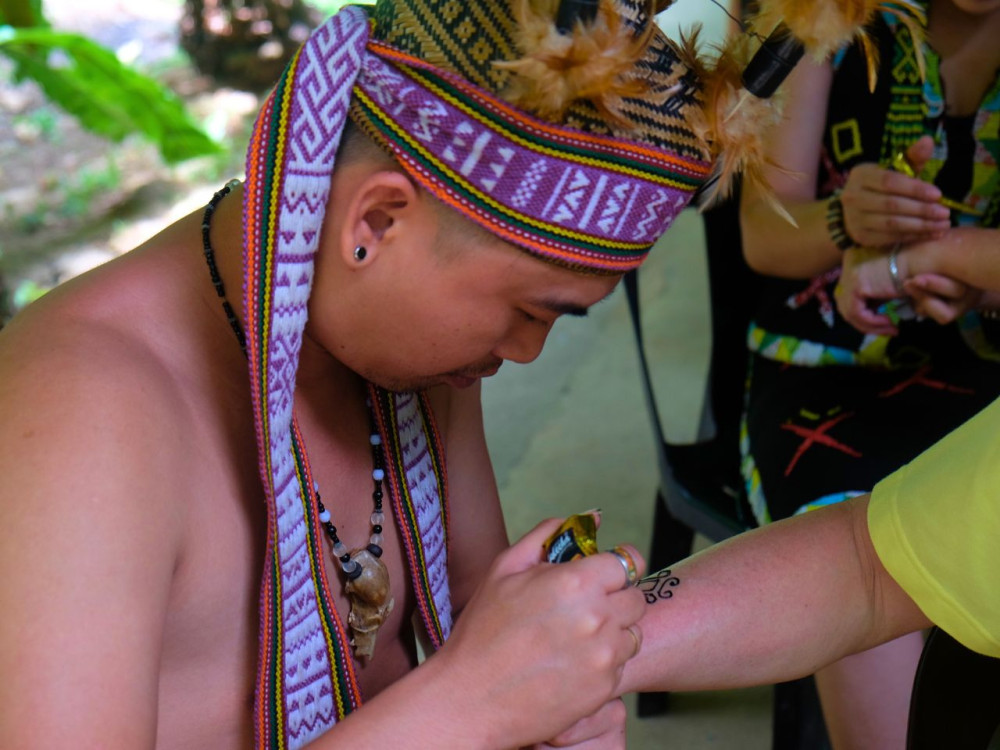 Mari Mari Cultural Village Shared Tour