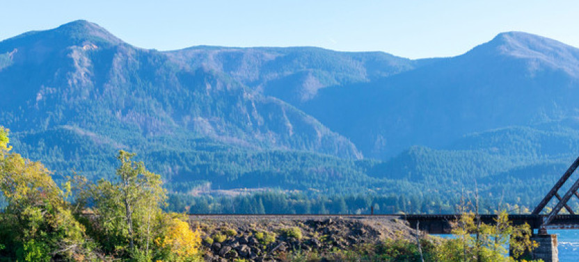 Columbia River Gorge Waterfalls: Private Excursion from Portland