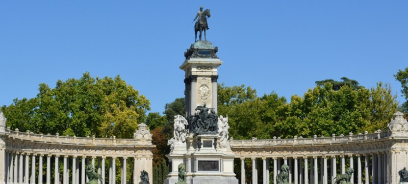 Welcome to Madrid: Private Half-Day Introductory Walking Tour