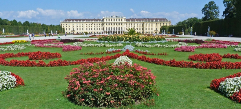 The Best of Vienna: Private Tour Including Schönbrunn Palace