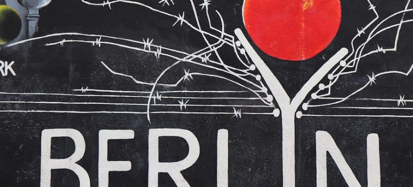 East Berlin's Street Art: Private Walking Tour