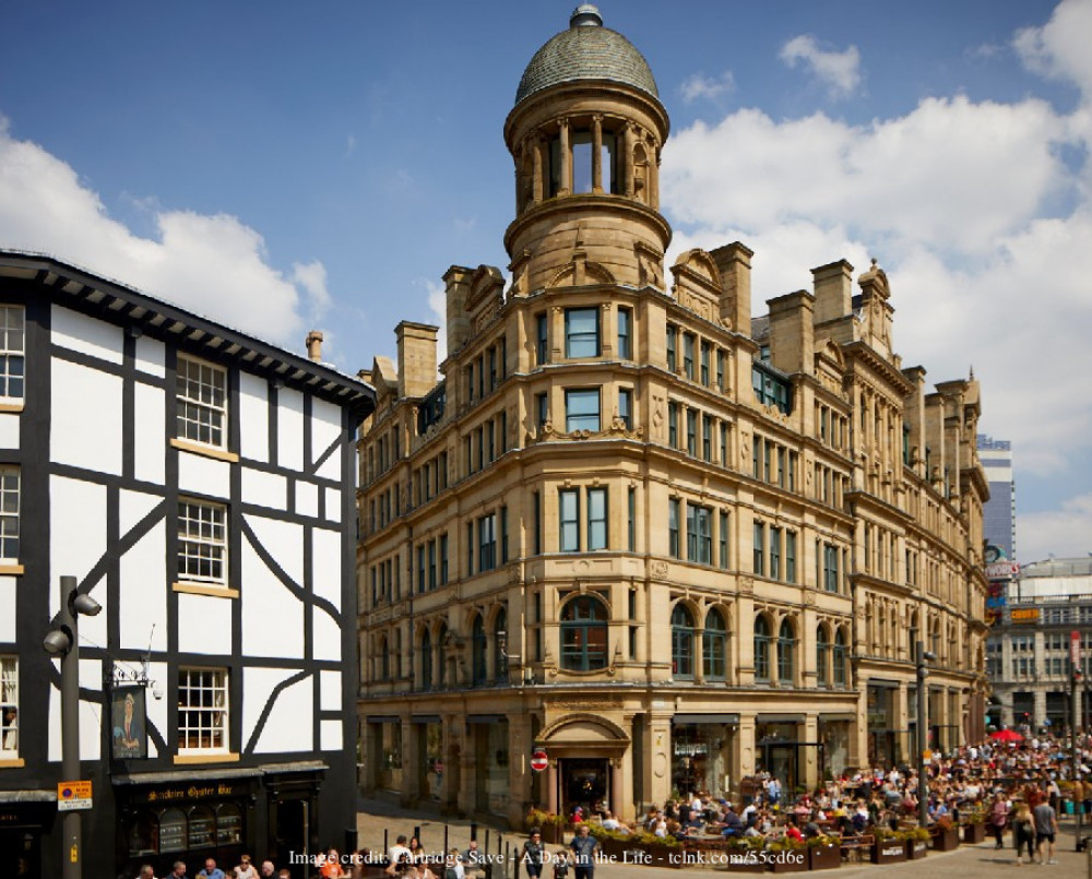 Welcome to Manchester: Private 2.5-hour Introductory Walking Tour