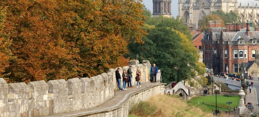 On the Beat: Murders, Crime, and Mystery Private York Walking Tour