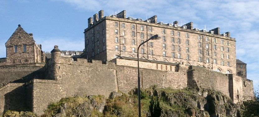 Secrets of the Royal Mile: Private 2.5-hour Walking Tour