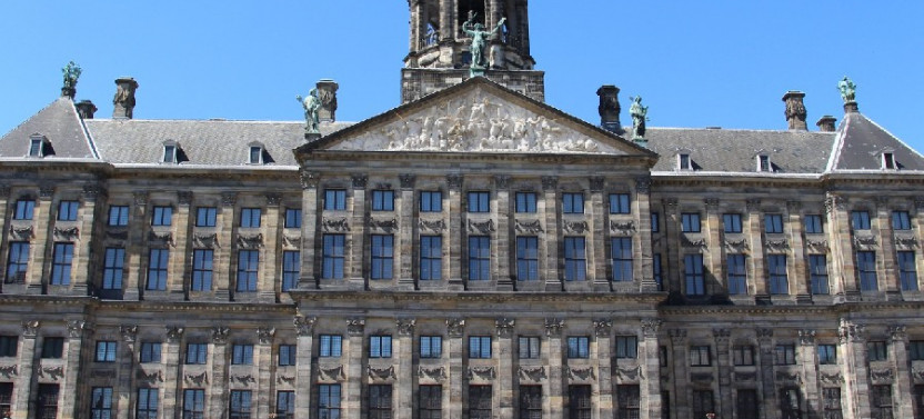 Welcome to Amsterdam: Private Half-Day Walking Tour