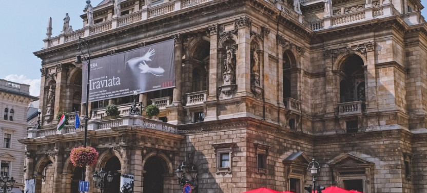 Pest District of Budapest: Private Walking Tour