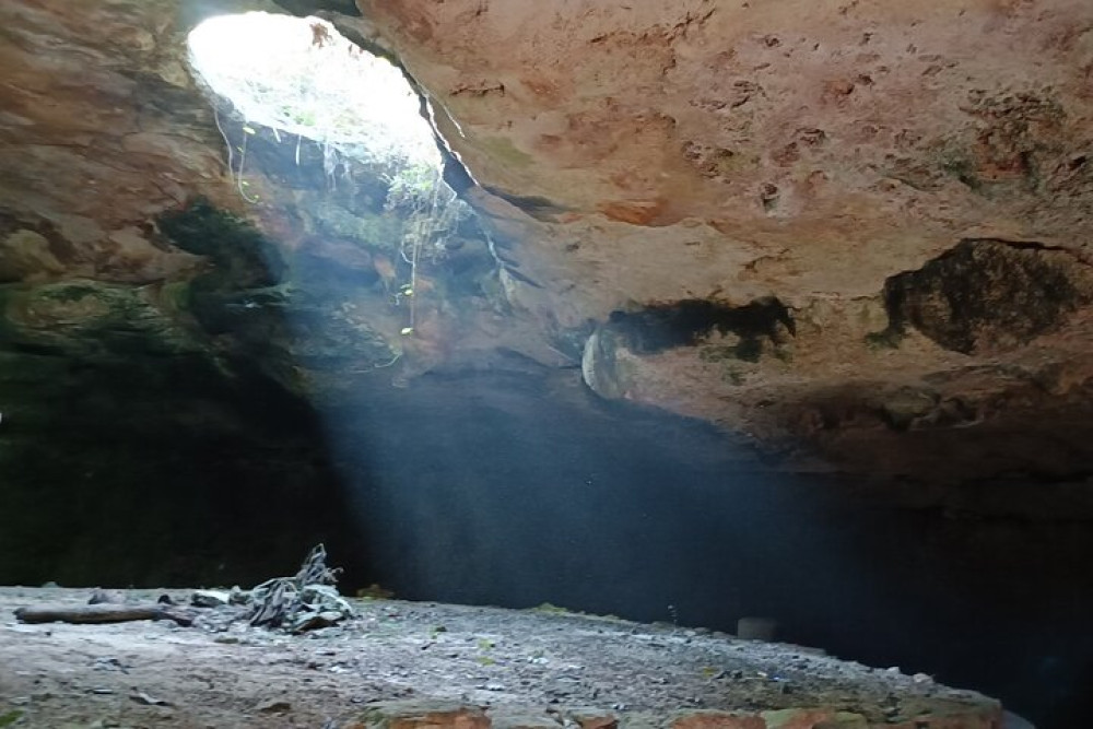 Private Cozumel Cave and Ruin Exploration Tour with Mexican Lunch