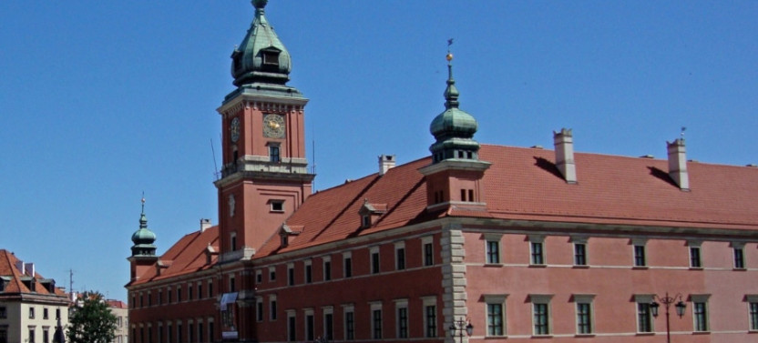 A Day in Warsaw: Private Full-Day Highlights Tour