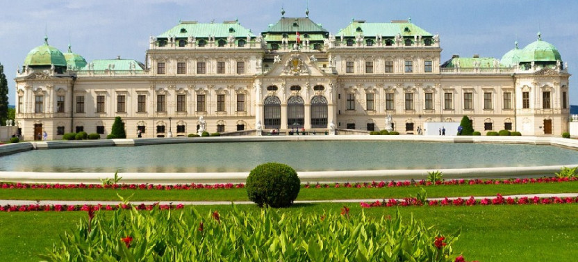 The Belvedere Palace & Gardens: Private 2.5-hour Guided Tour