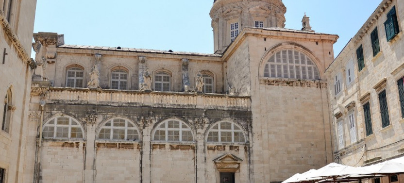 Dubrovnik Old Town & City Walls: Private Half-Day Walking Tour