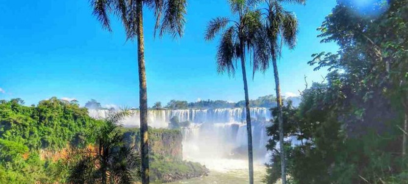 Private Day at Iguazu Falls from Buenos Aires with Airfare