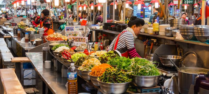 Seoul Market Tour With A Local: Personalized & Private