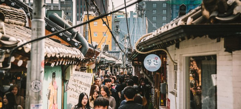 Seoul Market Tour With A Local: Personalized & Private
