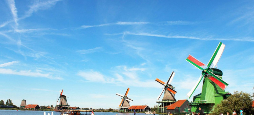 Keukenhof and Zaanse Schans Windmills Day Trip