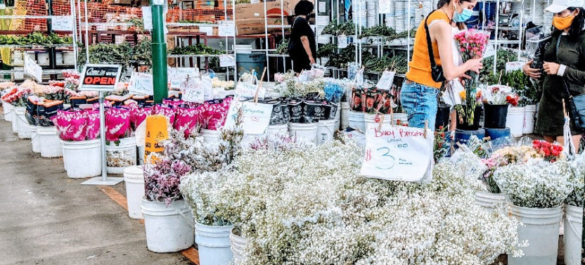 LA’s Fashion & Flower District: Private Half-Day Walking Tour