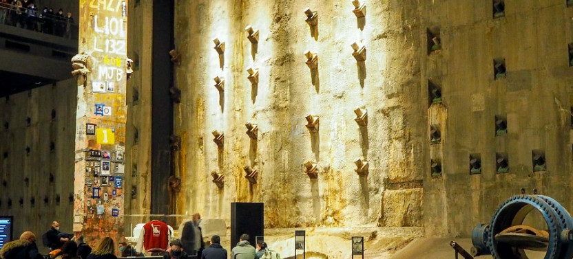 Lower Manhattan, Ground Zero & 9/11 Museum: Private Walking Tour