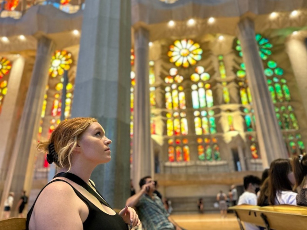 Skip The Line Sagrada Familia Tour with English Speaking Guide