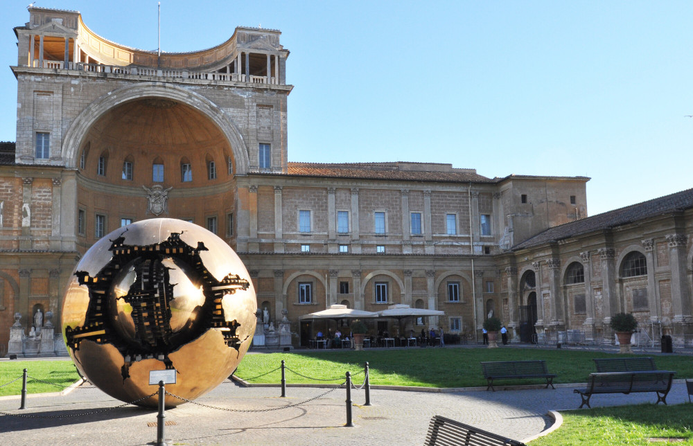 Breakfast at the Vatican : Museums, Sistine Chapel, St. Peter’s Basilica