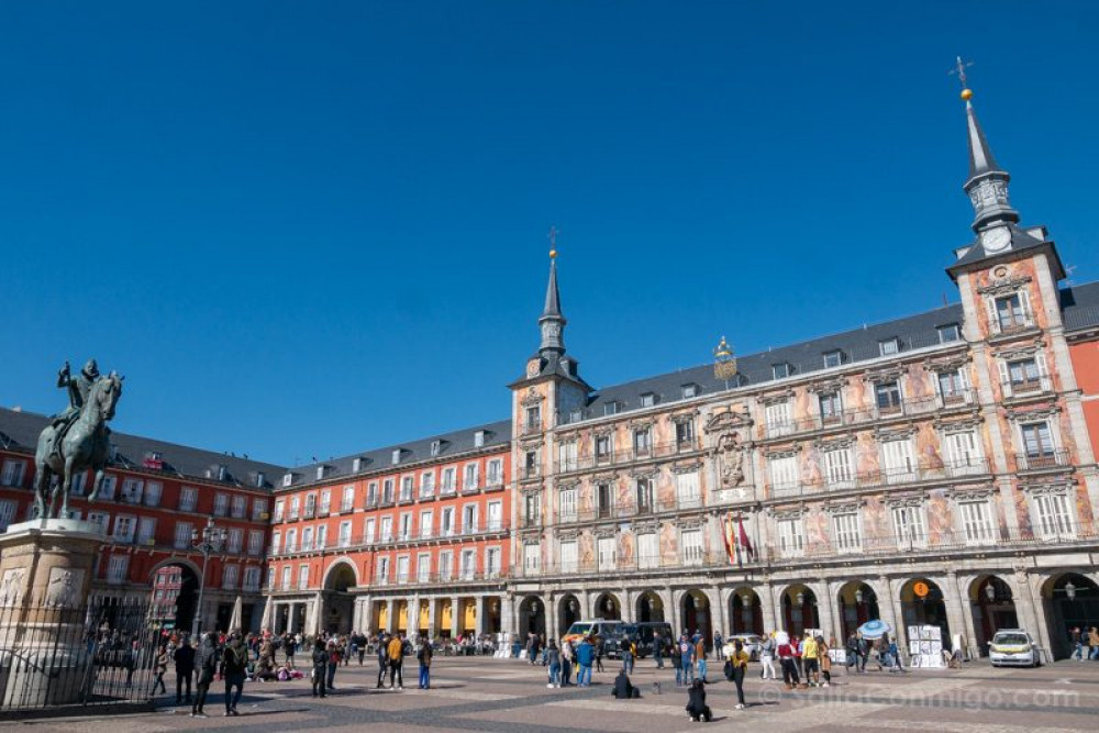 Madrid - Habsburgs, Historic Centre & Royal Palace Tour - Skip The Line