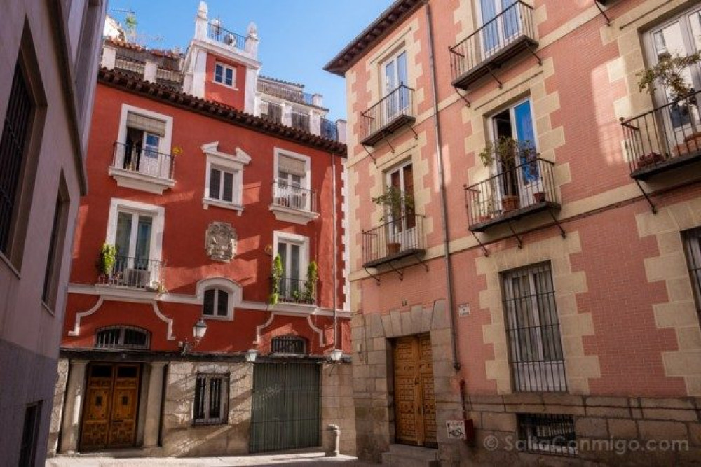 Madrid Habsburgs, Historic Centre & Royal Palace Tour Skip The Line