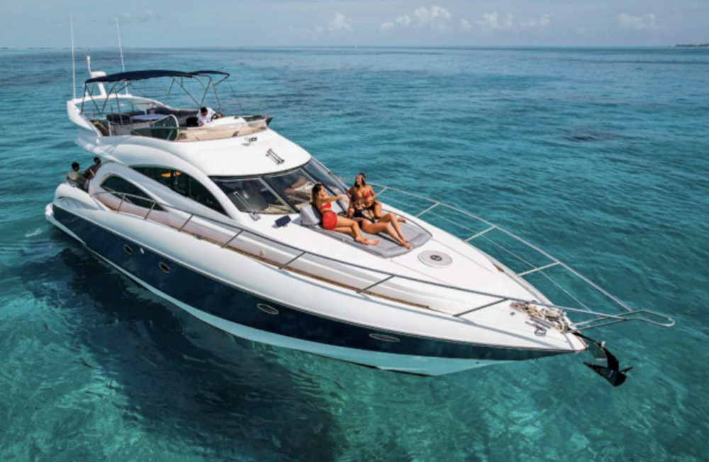 All Inclusive Luxury Charter - 60’ Sunseeker Manhattan (9 Hrs)