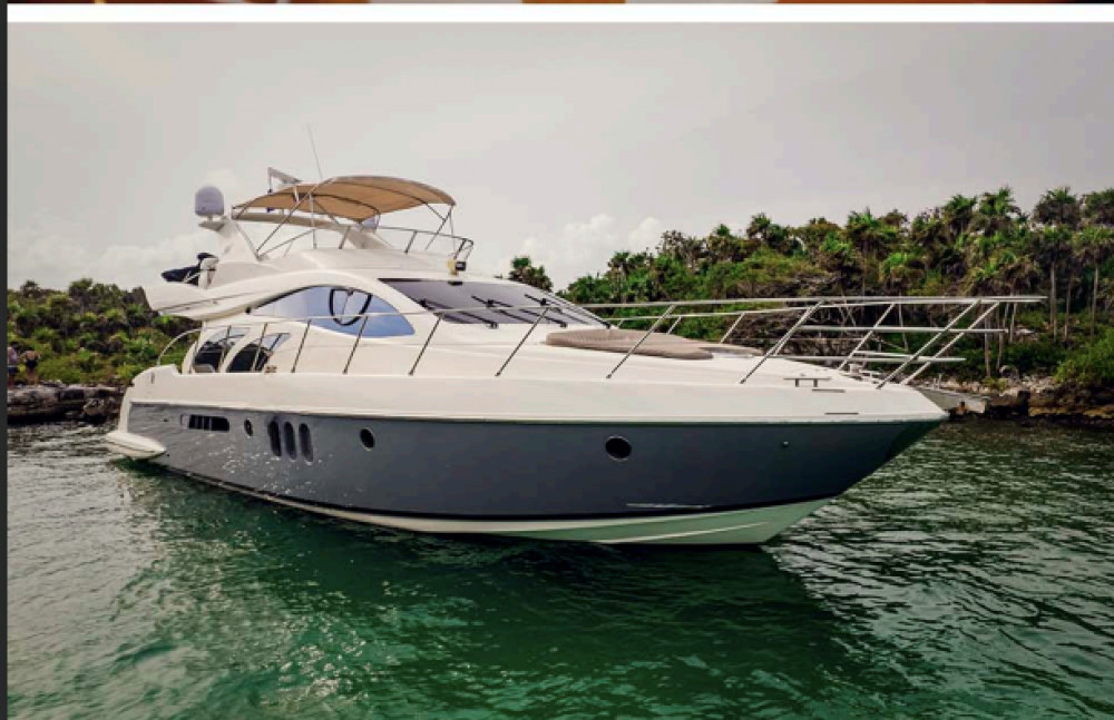 All Inclusive Private Tulum & Akumal Turtles Snorkeling - 43’ Yacht Azimut