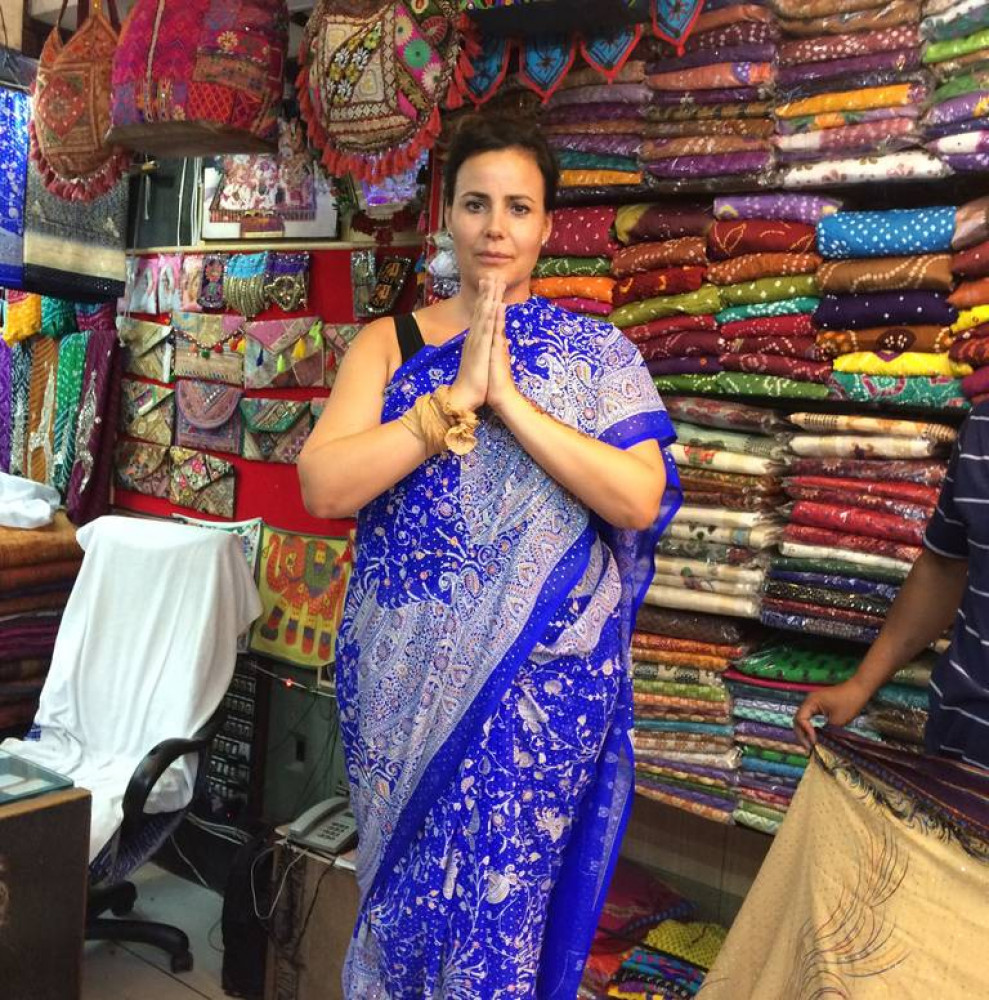 Delhi Private Guided Shopping Tour with Transfer