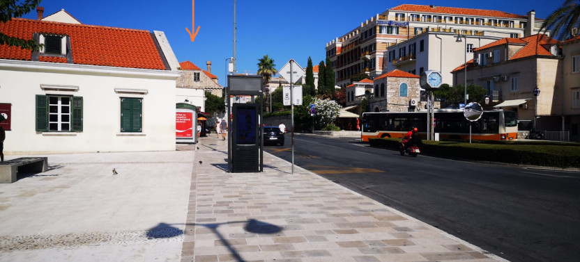 Combo Tour: Discover The Old Town & Walls and Wars