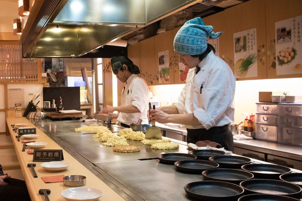 Okonomiyaki Experience: Osaka's World Famous Pancake